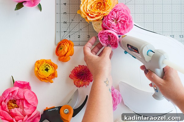 How to Create a DIY Flower Message (That Also Floats)