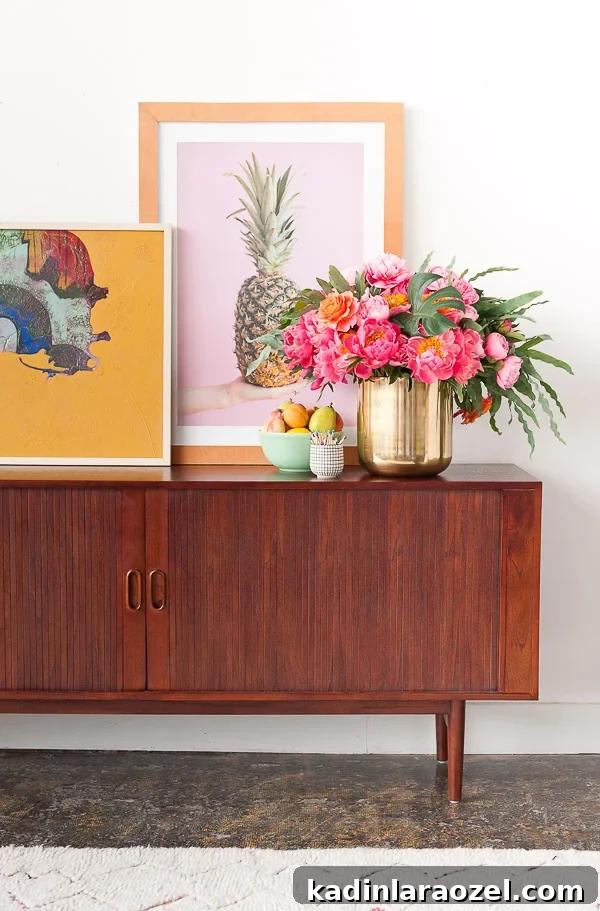 Styling a Mid-Century Sideboard: Tips for Timeless Decor 2 Mid-Century Sideboard