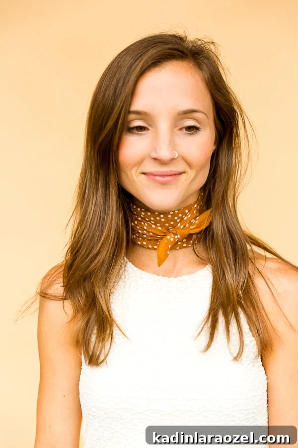 6 DIY Ways to Style a Bandana for Summer - A Unique Take on the Neckerchief 