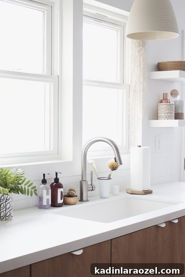 13 Stylish Kitchen Designs to Suit Every Home 11 Minimalist kitchen design