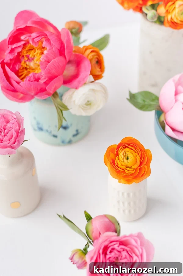 The Art of the Mini Arrangement: How to Quickly Arrange Teeny Tiny Bouquets in Vases