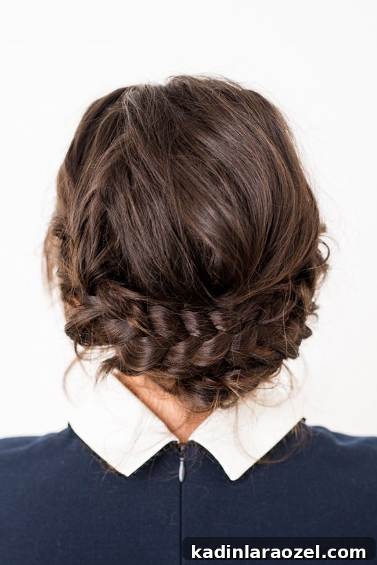 Reverse crown braid