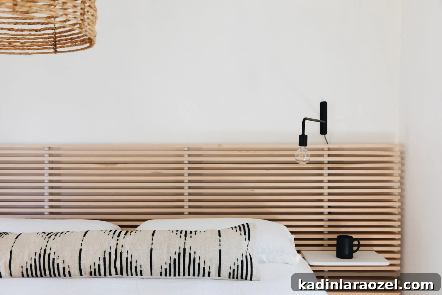 21 Creative DIY Headboard Ideas for Stylish Bedrooms 17 img 82321 16