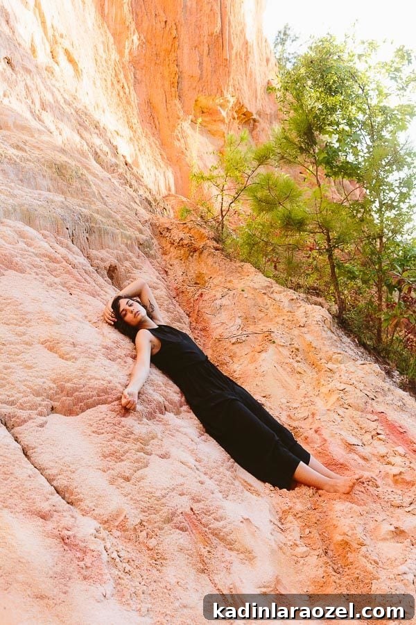 Discovering Providence Canyon: Photos and Travel Tips 5 Snippets from Providence Canyon
