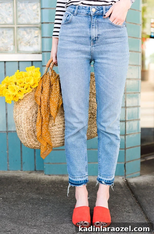 DIY drop hem jeans! You can recreate this project using jeans you already have too! Click through for the tutorial. #denimdiy #drophem #diy