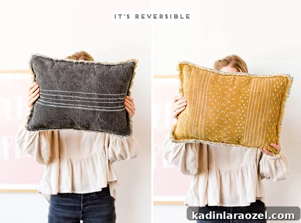 How to Sew a Reversible Pillow: Flip and Reverse for Two Looks 2 Sewing DIY // Learn how to sew a reversible pillow. It's so easy! #sewingproject #diypillow #diy #sewingdiy