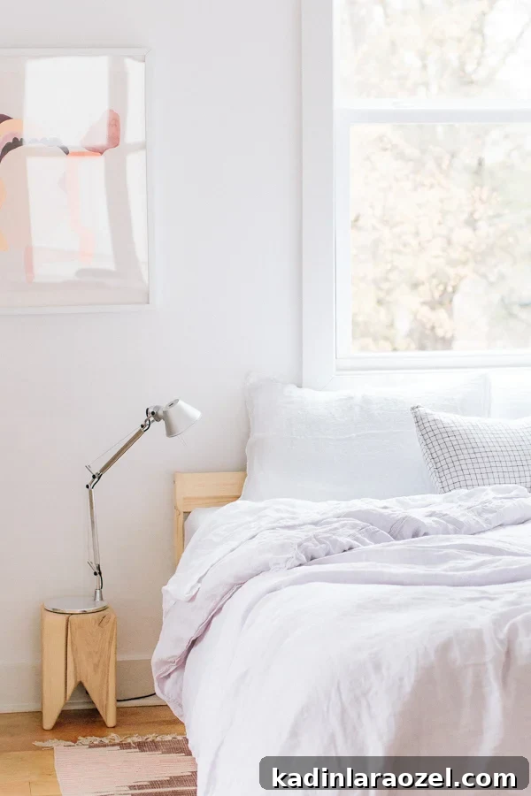12 Guest Bedroom Updates in 12 Months + 5 Refresh Ideas 4 Peek into the minimal modern guest bedroom of Paper and Stitch founder, Brittni Mehlhoff. And get 5 tips for refreshing your guest bedroom before having guests. #guestroom #bedroom #organicmodern #minimalbedroom #bohobedroom #eclecticbedroom