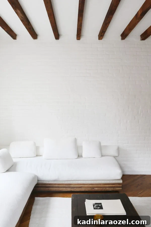 Interior Obsessions: 7 DIY Decor Trends to Transform Your Home 6 img 85409 7