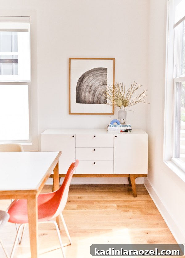 An organic modern dining room makeover.