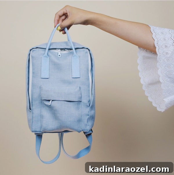 How to make a cute backpack from scratch. Click through for all 24 unique back to school ideas. #backtoschool #backtoschooldiy #diy #diyideas #backtoschoolideas