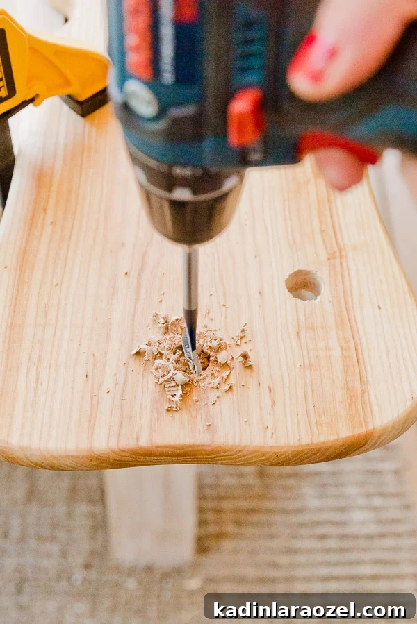 Make an ice cream cone holder from a wood tray in minutes.