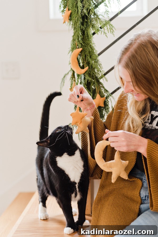 How to Make Star and Moon Ornaments for the Holidays. Click through for the tutorial. #ornament #diyornament #diyholiday #holidaydecor #christmas #staircase #crescentmoon
