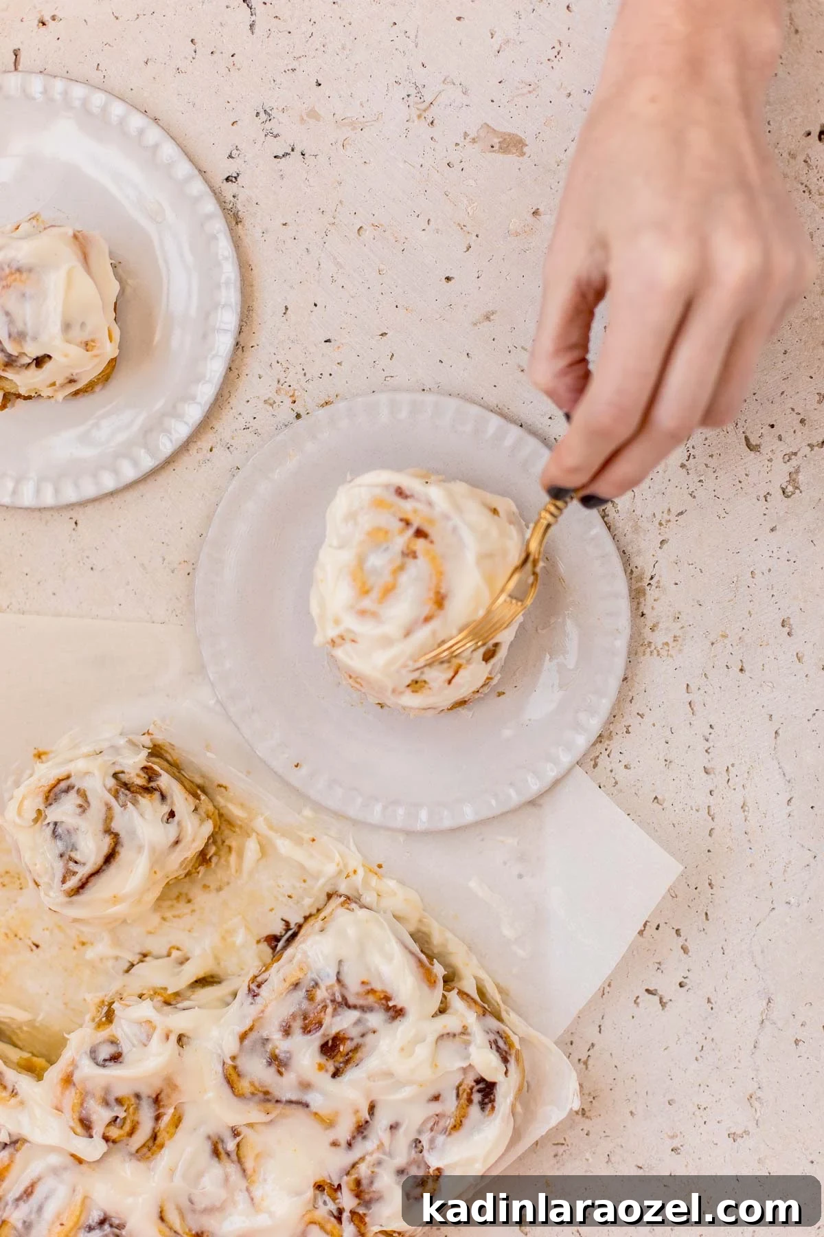 Pumpkin Cinnamon Rolls with Cream Cheese Glaze 2 img 86048 1