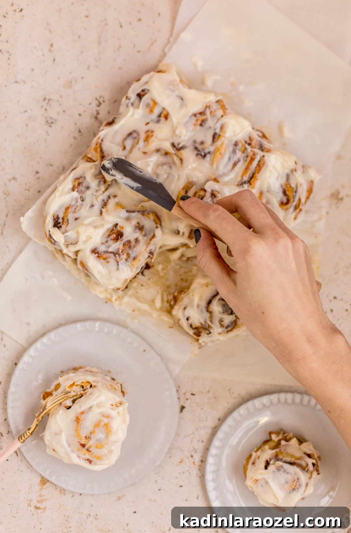 Pumpkin Cinnamon Rolls with Cream Cheese Glaze 3 img 86048 2
