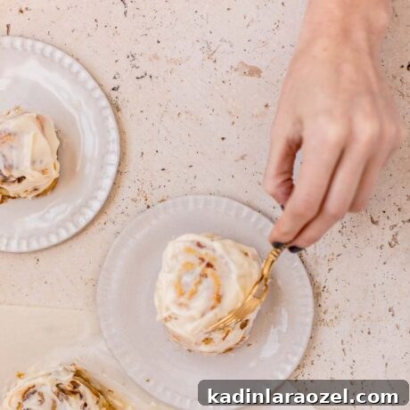 Pumpkin Cinnamon Rolls with Cream Cheese Glaze 8 img 86048 7