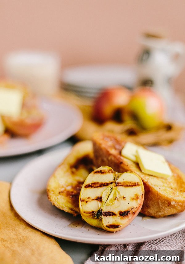 Fall Cinnamon Brioche French Toast Recipe for Cozy Mornings 3 A drool-worthy fall recipe for toaster oven french toast with grilled apples. #fallrecipe #fall #frenchtoast #frenchtoastrecipe #apples