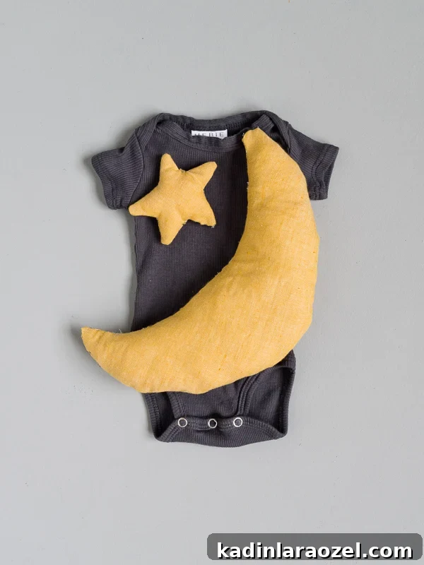 Last-Minute Adorable Halloween Baby Costumes: 3 Cute Ideas 5 DIY baby moon and stars costume