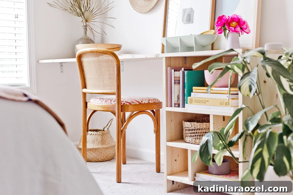 How to Build a Minimal Modern Desk with Storage for Under $100 #diy #diyfurniture #diydesk #desk #organicmodern #moderninterior #wooddesk #workspace #deskinspiration