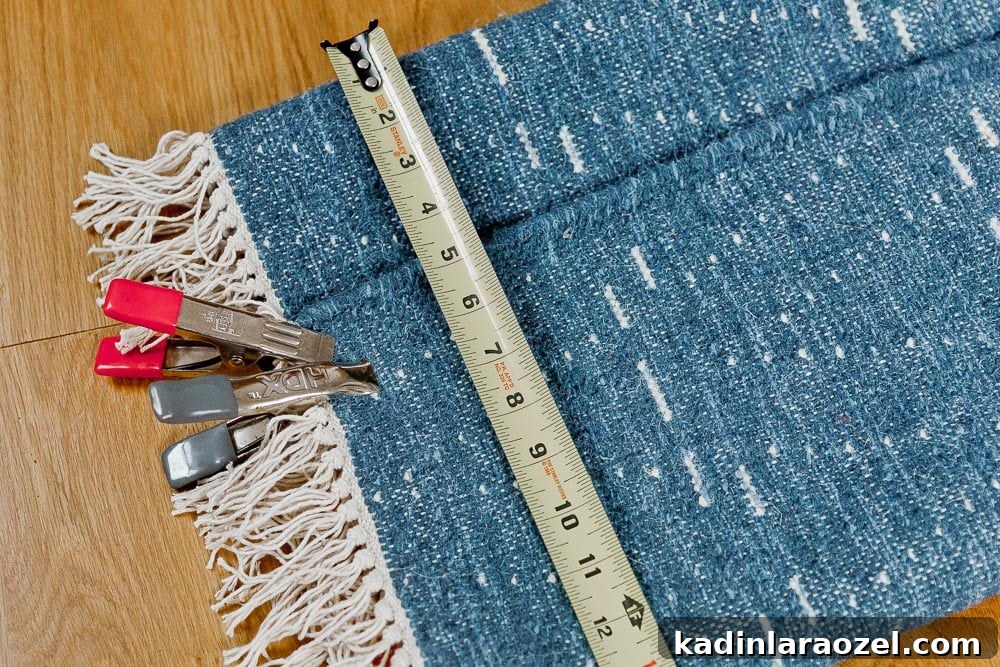 How to Sew an Extra-Long Lumbar Pillow for Sofa and Bed 5 Measuring rug to create an extra long lumbar pillow.
