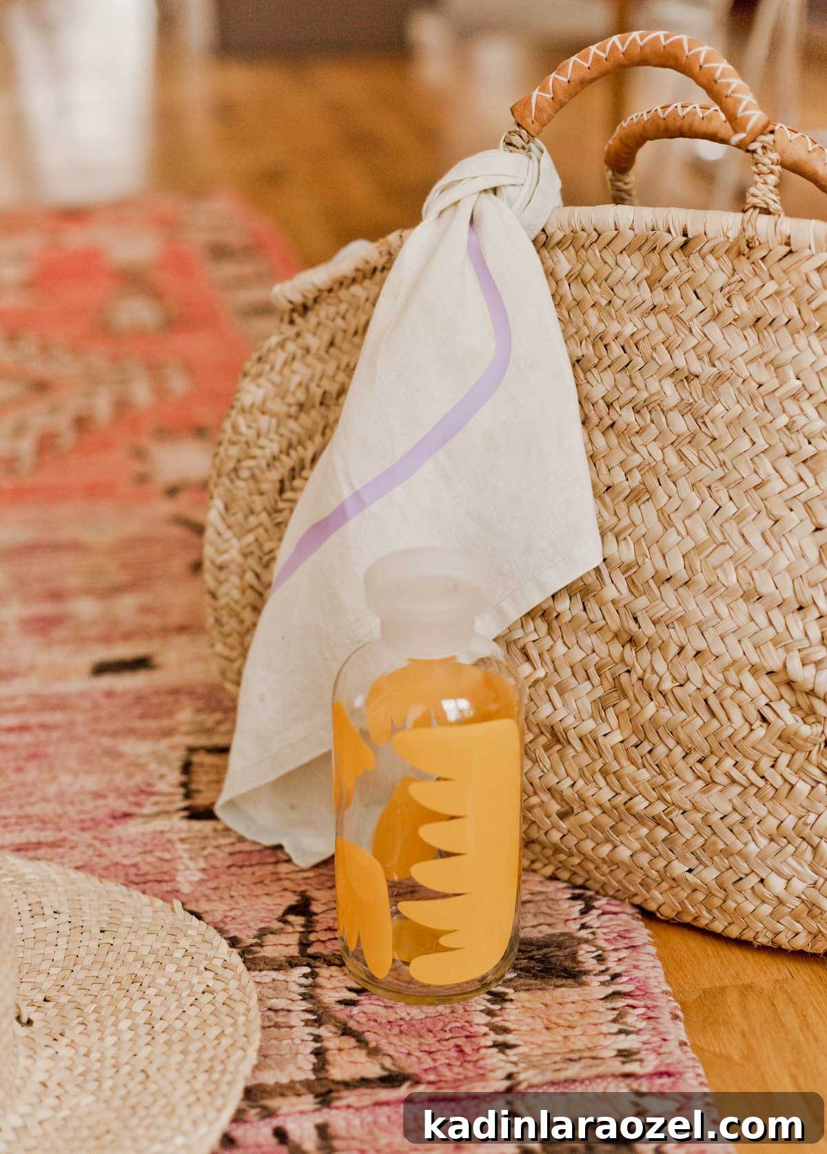 Transforming Closet Finds into Unique DIY Summer Accessories 2 DIY Summer Accessories Idea // Give plain bandanas and an old water bottle new life with a quick (and easy) makeover. Click through for the tutorial AND free downloadable patterns to add unique prints to nearly anything you can think of. #diy #diysummer #summer #summeraccessories