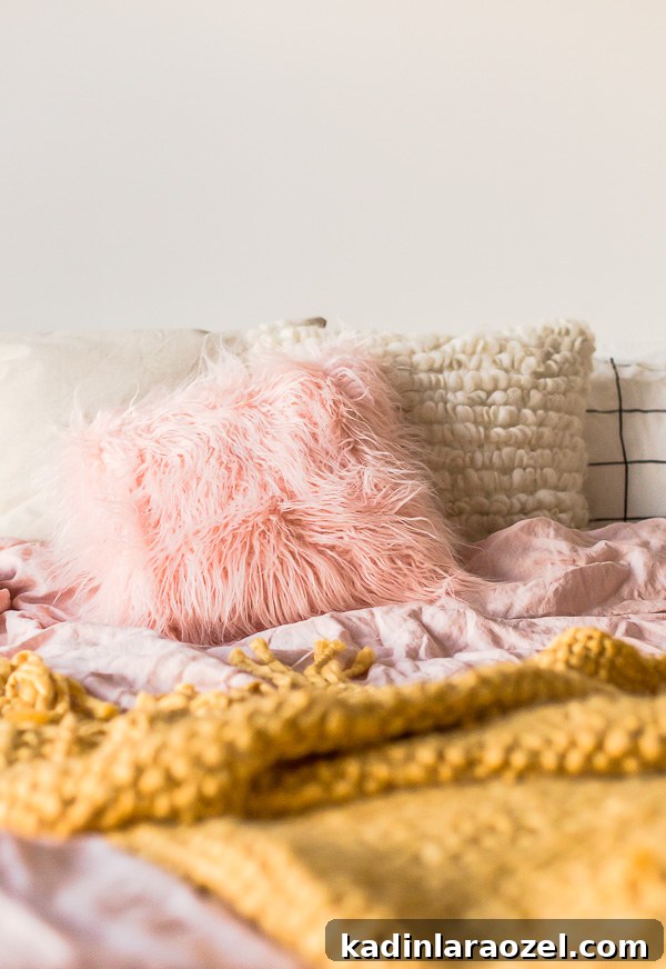 Cozy Home Decor Ideas for Winter: Essentials and Styling Tips 7 img 87660 6