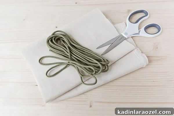 Make Reusable Produce Bags in 15 Minutes: DIY Sewing Guide 3 Materials for reusable produce bags: scissors, cord, muslin